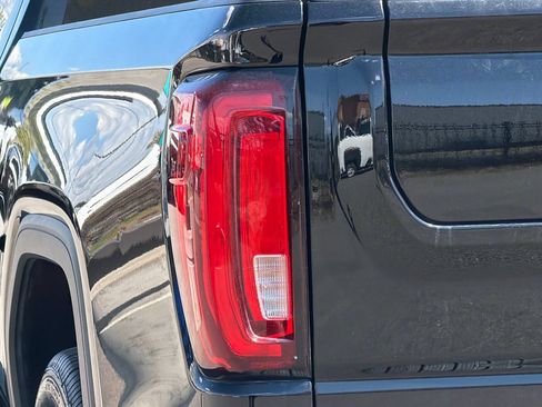 Used 2019 GMC Sierra 1500 Denali w/ Denali Ultimate Package AWD/4WD image 44