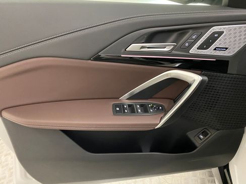 New 2025 BMW X1 xDrive28i w/ Premium Package image 11