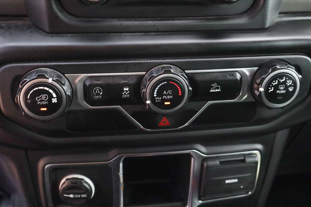 Used 2021 Jeep Wrangler Sport AWD/4WD image 23