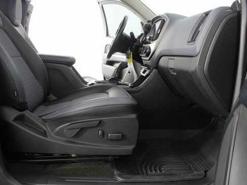 Used 2016 Chevrolet Colorado Z71 image 20