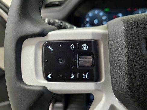 New 2026 Land Rover Defender 110 S AWD/4WD image 25