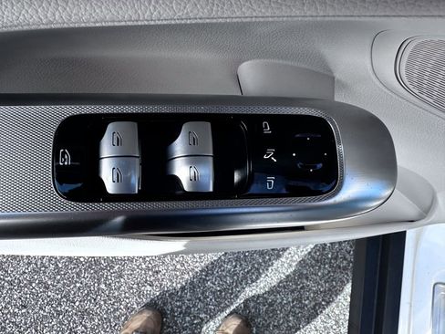 Certified 2025 Mercedes-Benz GLC 300 4MATIC image 28