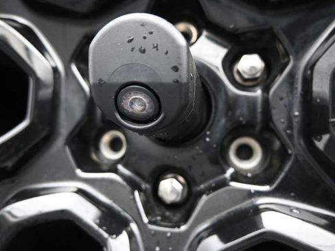 Used 2022 Ford Bronco Wildtrak image 41