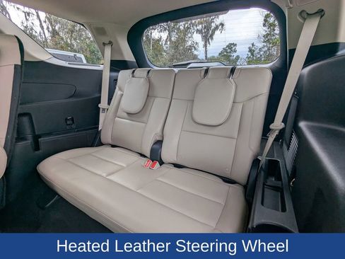 Used 2020 Ford Explorer Limited image 17