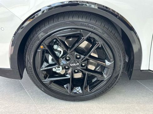 New 2026 Kia K4 GT-Line Turbo image 4