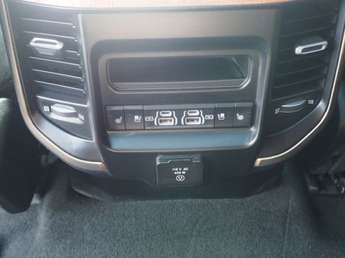 Used 2022 RAM 1500 Limited image 15