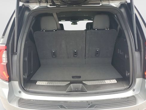 Used 2025 GMC Yukon Denali AWD/4WD image 12