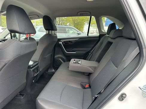 Used 2025 Toyota RAV4 LE FWD image 9