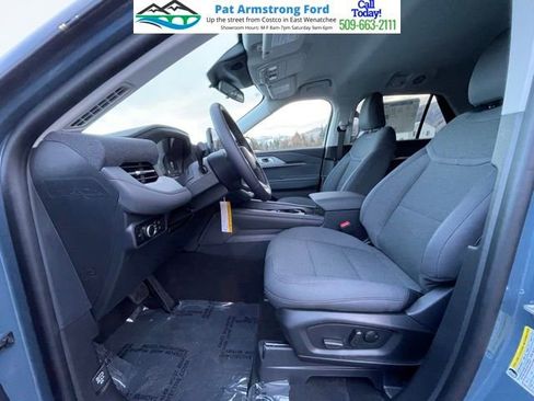 New 2026 Ford Explorer Active image 7