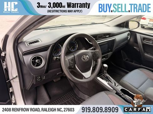 Used 2019 Toyota Corolla LE FWD image 13
