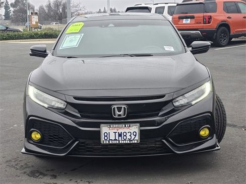 Used 2019 Honda Civic Sport Touring image 2