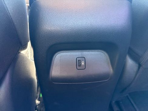 Used 2020 Nissan Sentra SV w/ Trunk Package FWD image 20