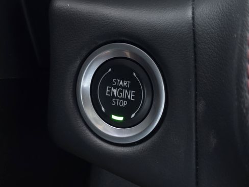 Used 2024 Chevrolet Tahoe RST w/ Luxury Package AWD/4WD image 24