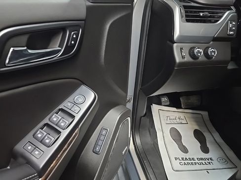 Used 2019 Chevrolet Tahoe LT AWD/4WD image 30