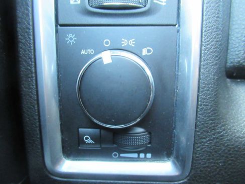 Used 2024 RAM 1500 Classic Warlock image 22