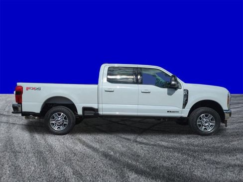 New 2026 Ford F350 Lariat w/ FX4 Off-Road Package image 3