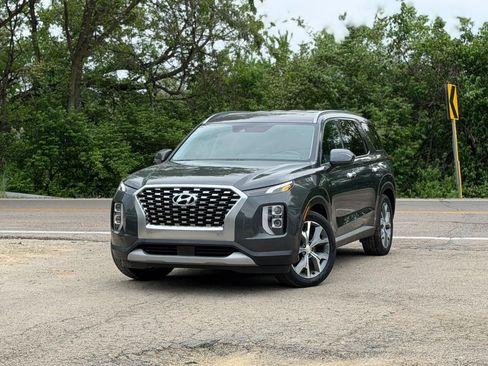 Used 2020 Hyundai Palisade SEL w/ Convenience Package FWD image 1