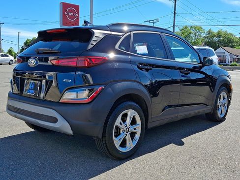 Used 2023 Hyundai Kona SEL w/ Convenience Package AWD/4WD image 4