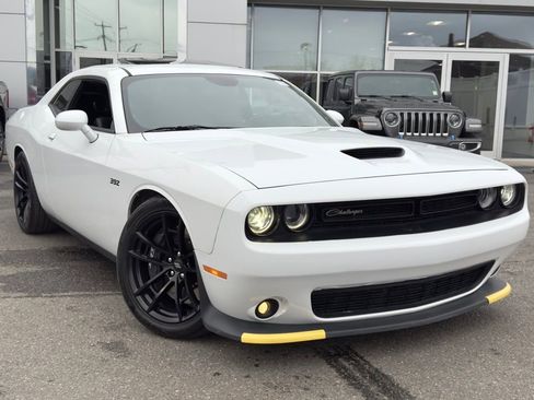 Used 2021 Dodge Challenger R/T Scat Pack w/ T/A Package image 1
