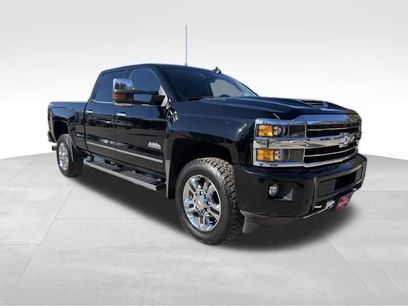Used 2019 Chevrolet Silverado 2500 High Country w/ Duramax Plus Package