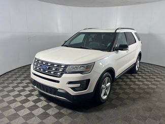 Used 2016 Ford Explorer XLT w/ Equipment Group 202A AWD/4WD video 1