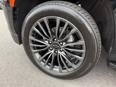 Used 2024 Chevrolet Suburban Premier w/ Max Trailering Package image 49