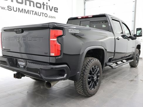 Used 2025 Chevrolet Silverado 2500 LT w/ Trail Boss Package image 4