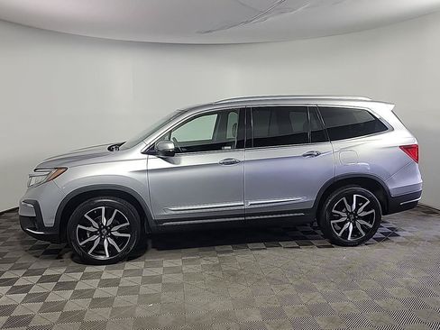 Certified 2019 Honda Pilot Touring image 11