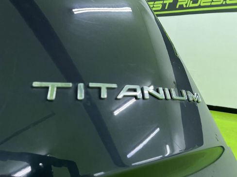 Used 2014 Ford Transit Connect Titanium FWD image 14