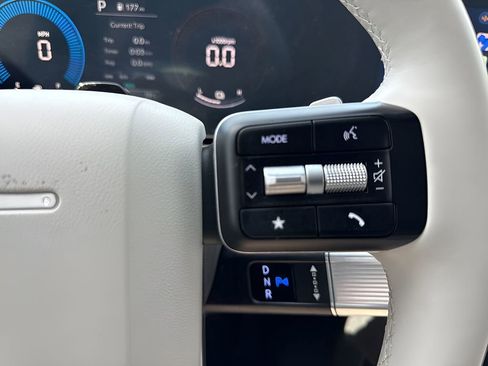 Used 2024 Hyundai Santa Fe SEL image 15