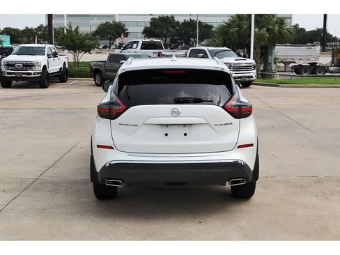 Used 2020 Nissan Murano Platinum w/ Cargo Package FWD image 5