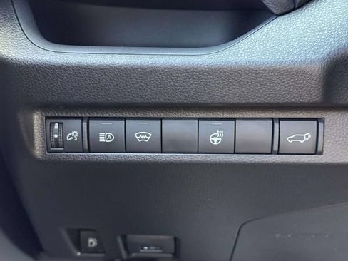 Used 2023 Toyota RAV4 SE w/ Weather & Moonroof Package AWD/4WD image 27