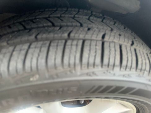Used 2006 Toyota Sienna XLE Limited w/ XLE Limited Pkg 2 AWD/4WD image 9