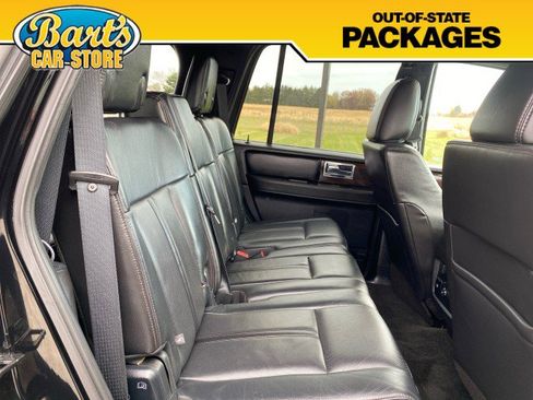 Used 2017 Lincoln Navigator Reserve image 13