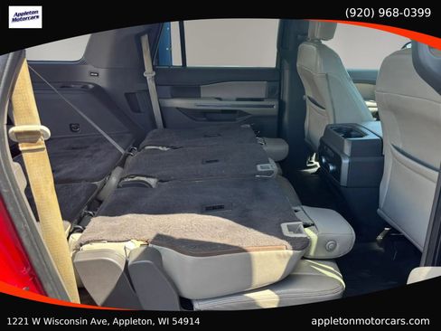 Used 2018 Ford Expedition Max XLT AWD/4WD image 34