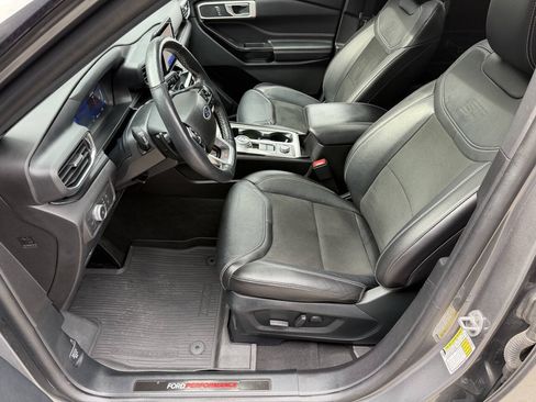 Used 2022 Ford Explorer ST AWD/4WD image 16