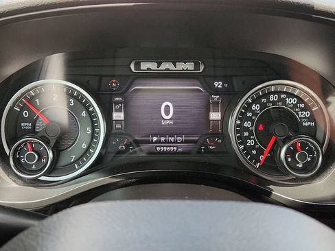 Used 2023 RAM 1500 Lone Star AWD/4WD image 23