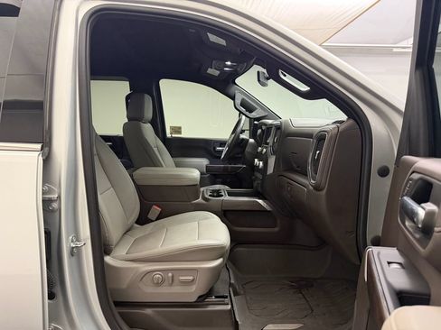 Used 2023 GMC Sierra 3500 SLT AWD/4WD image 25