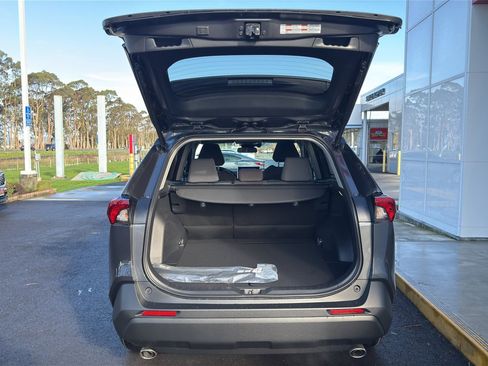 New 2025 Toyota RAV4 XLE w/ Convenience Package image 9