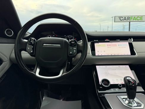 Used 2020 Land Rover Range Rover Evoque SE image 31