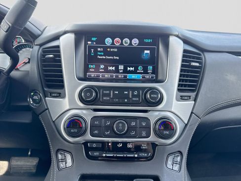 Used 2020 GMC Yukon SLT w/ HD Trailering Package AWD/4WD image 35
