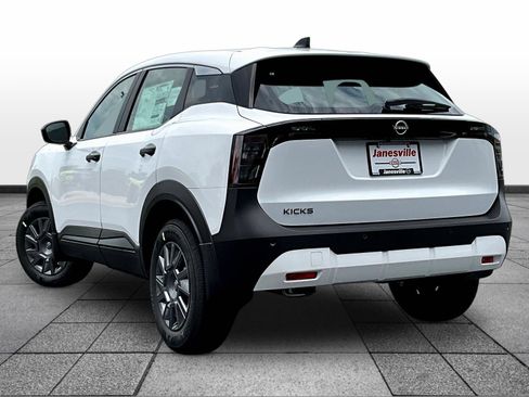 New 2026 Nissan Kicks S FWD image 3