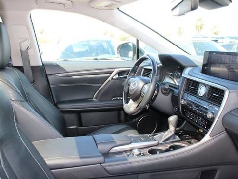 Used 2022 Lexus RX 450h AWD w/ Luxury Package image 4