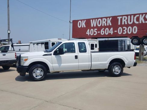 Used 2012 Ford F250 XL image 2