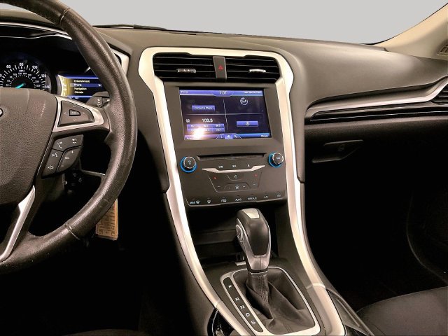 Used 2013 Ford Fusion SE FWD image 7