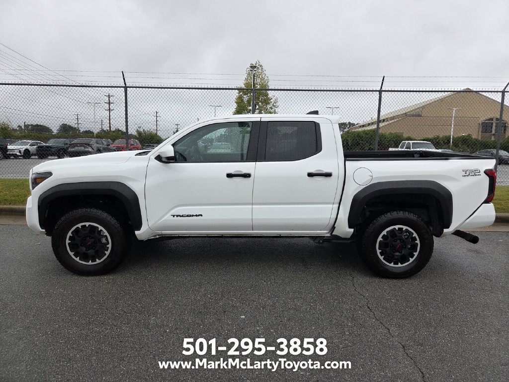 Used 2026 Toyota Tacoma TRD Off-Road AWD/4WD image 7