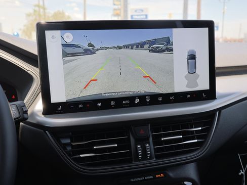 New 2025 Ford Escape SE image 26