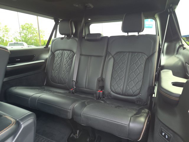 Used 2025 Jeep Grand Wagoneer L Series III w/ Rear Seat Video Group 1 AWD/4WD image 44