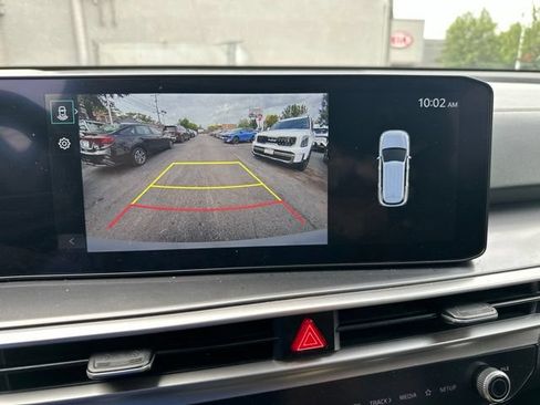 Used 2024 Kia Sorento S w/ Panoramic Sunroof Package FWD image 17