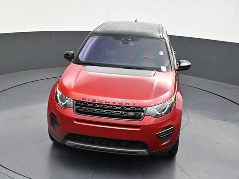 Used 2018 Land Rover Discovery Sport SE image 21
